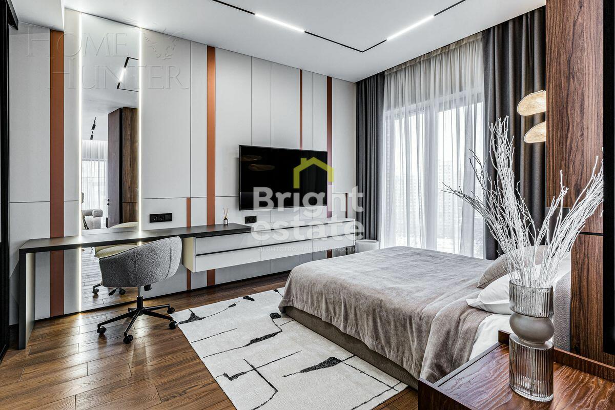 4-КОМН. КВАРТИРА С ОТДЕЛКОЙ 200 М² НА 7 ЭТАЖЕ