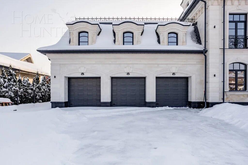 3-этажный коттедж 1 000 м² без отделки