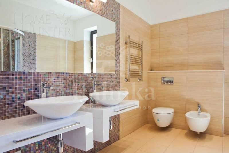 2-этажный коттедж 323 м² с отделкой