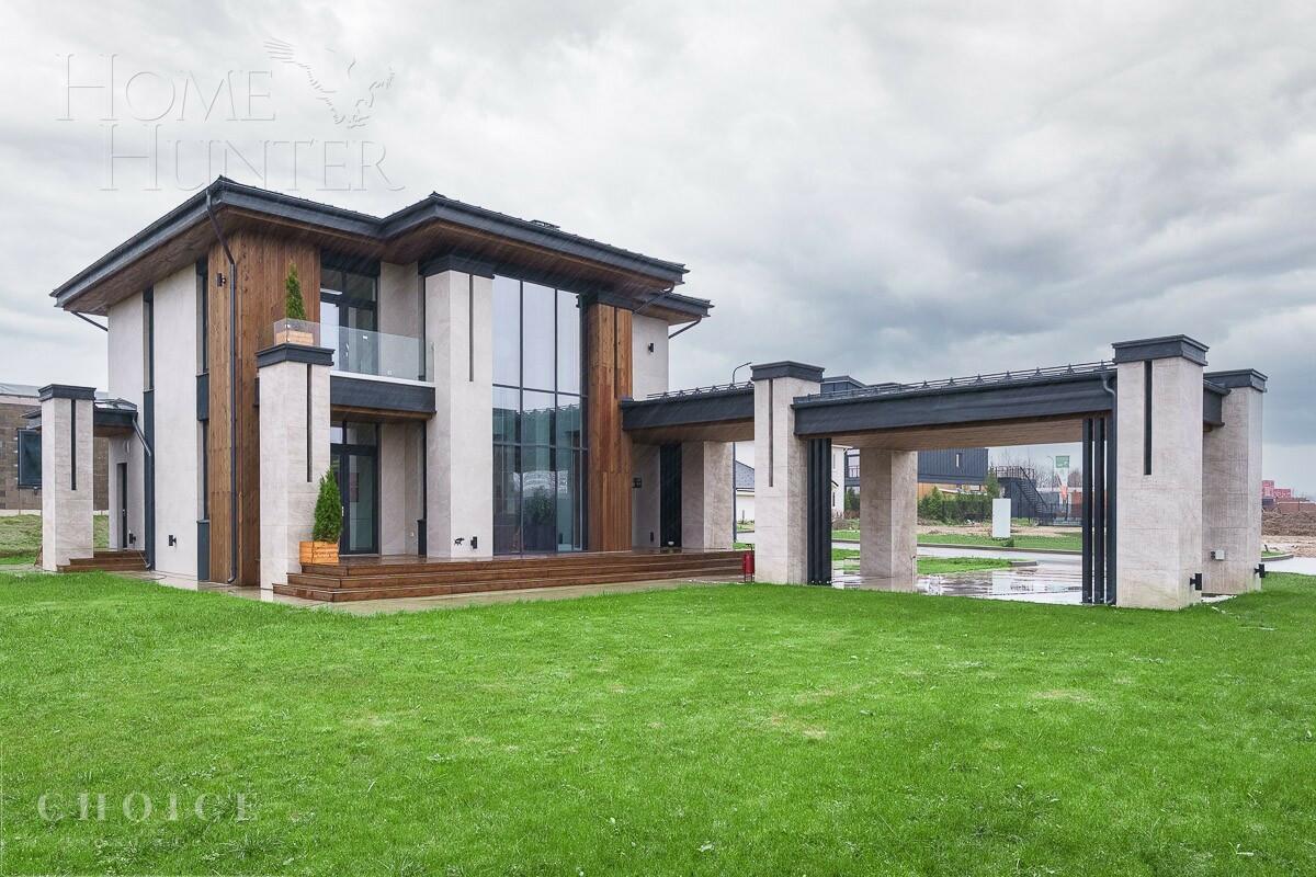 2-этажный коттедж 300 м² с отделкой