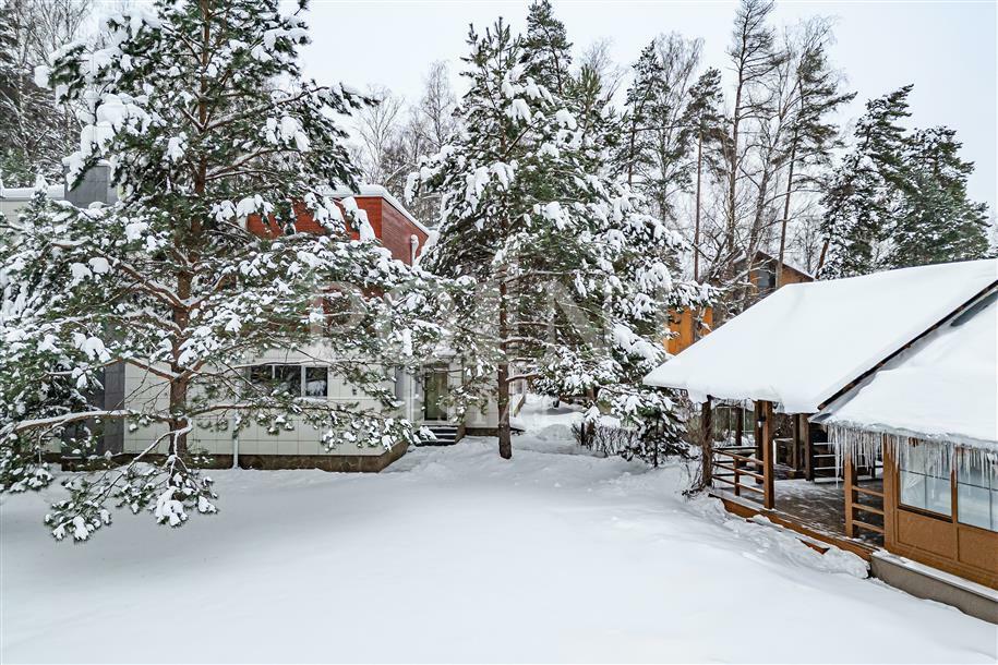 КОТТЕДЖ 534 м² без отделки