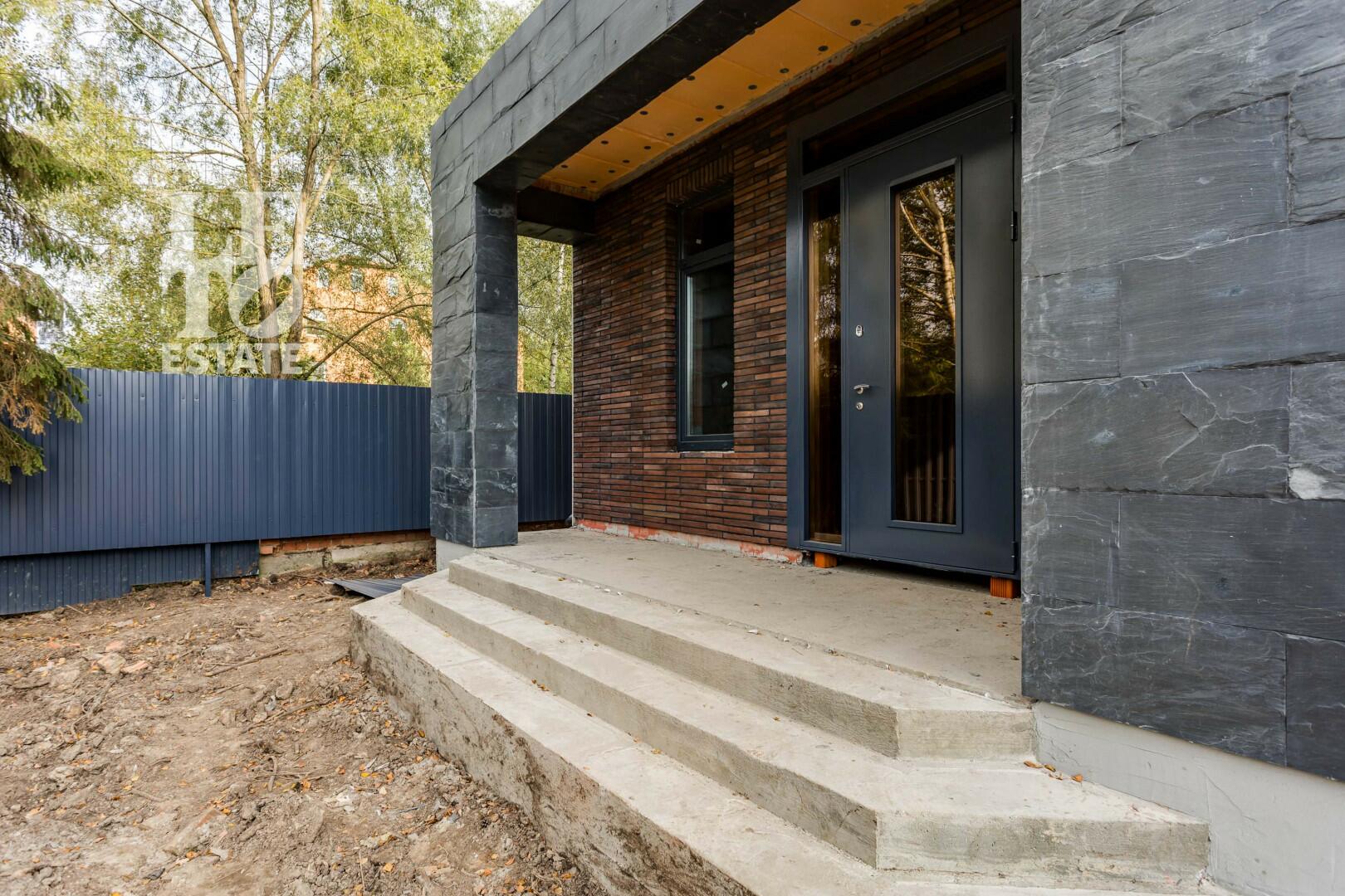 2-этажный коттедж 230 м² без отделки