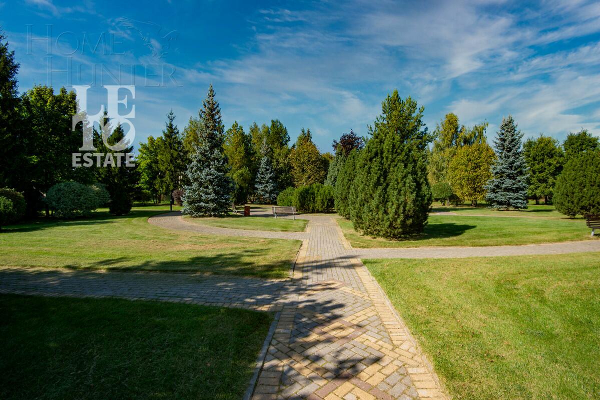 2-этажный коттедж 1 066 м² с отделкой