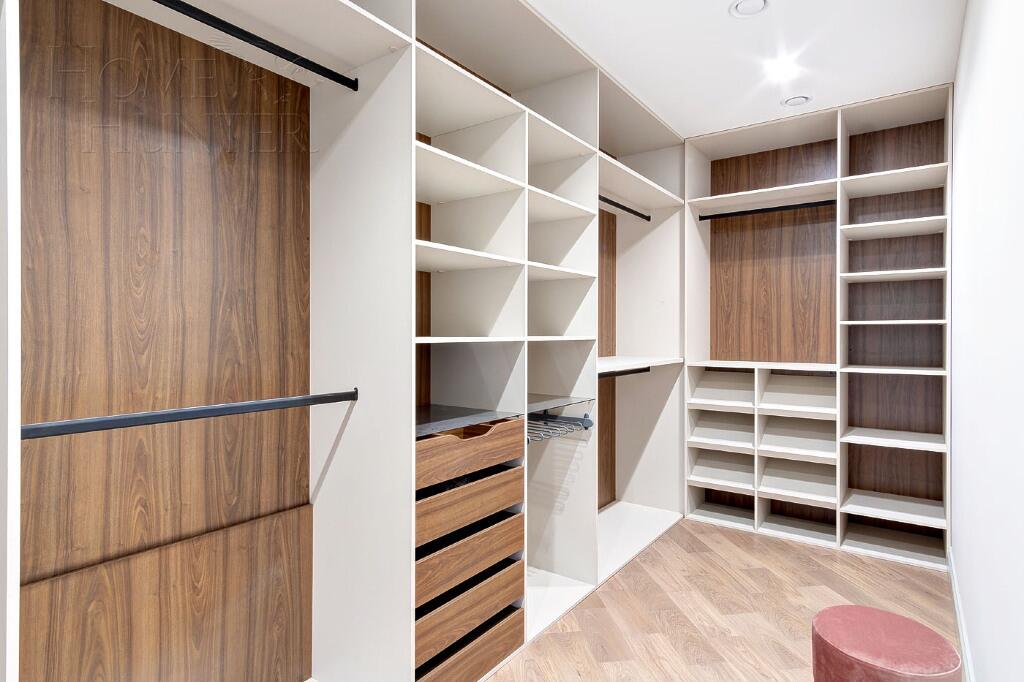 2-этажный коттедж 610 м² с отделкой