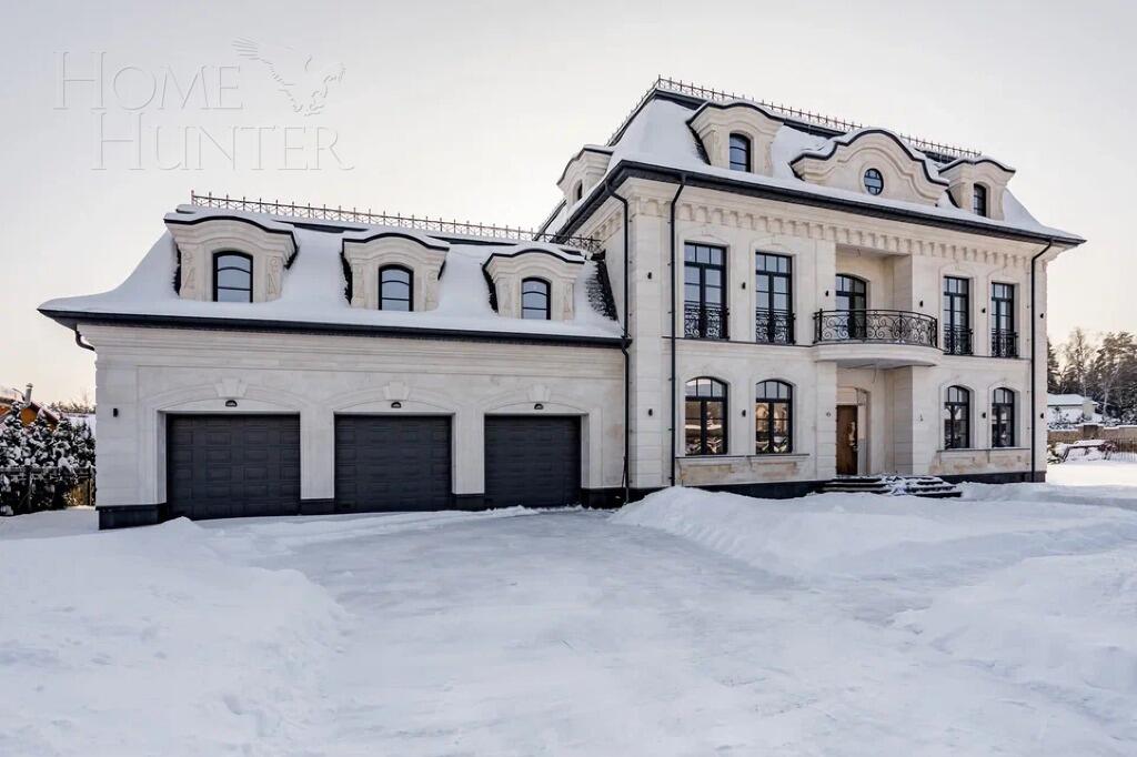 3-этажный коттедж 1 000 м² без отделки