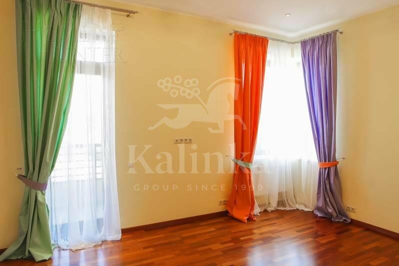 2-этажный коттедж 323 м² с отделкой