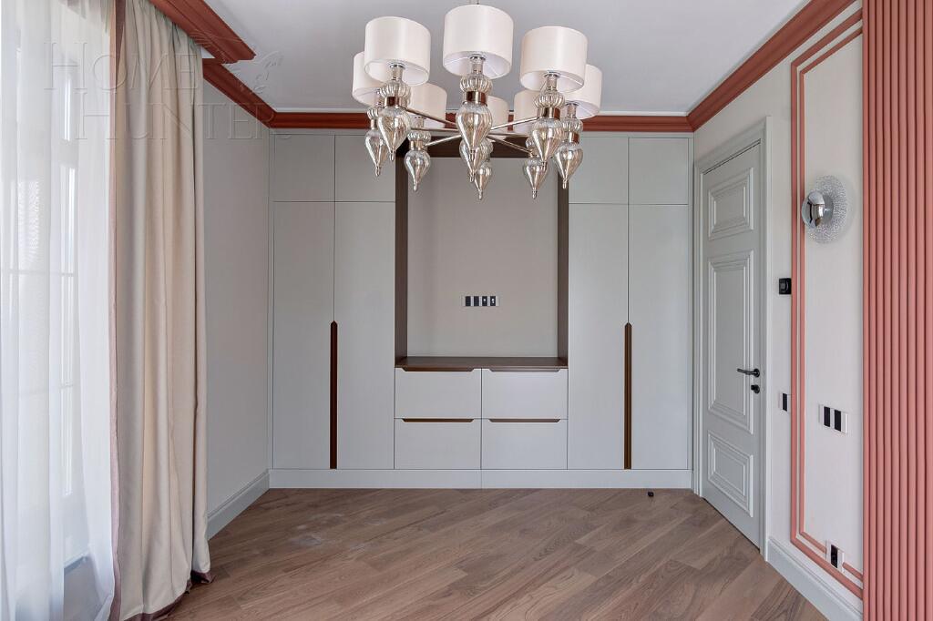 2-этажный коттедж 610 м² с отделкой