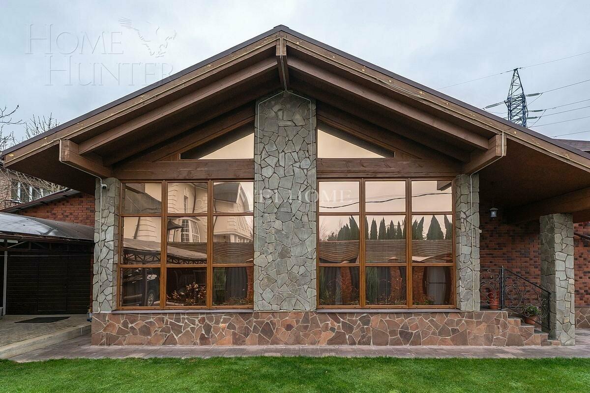 2-этажный коттедж 230 м² с отделкой