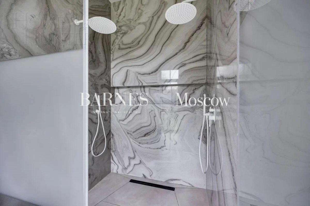 1-этажный коттедж 440 м² с отделкой