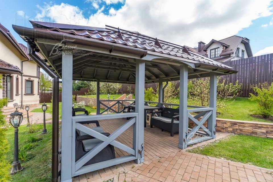 2-этажный коттедж 370 м² с отделкой