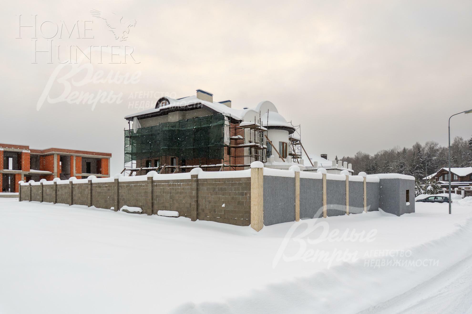 2-этажный коттедж 702 м² без отделки