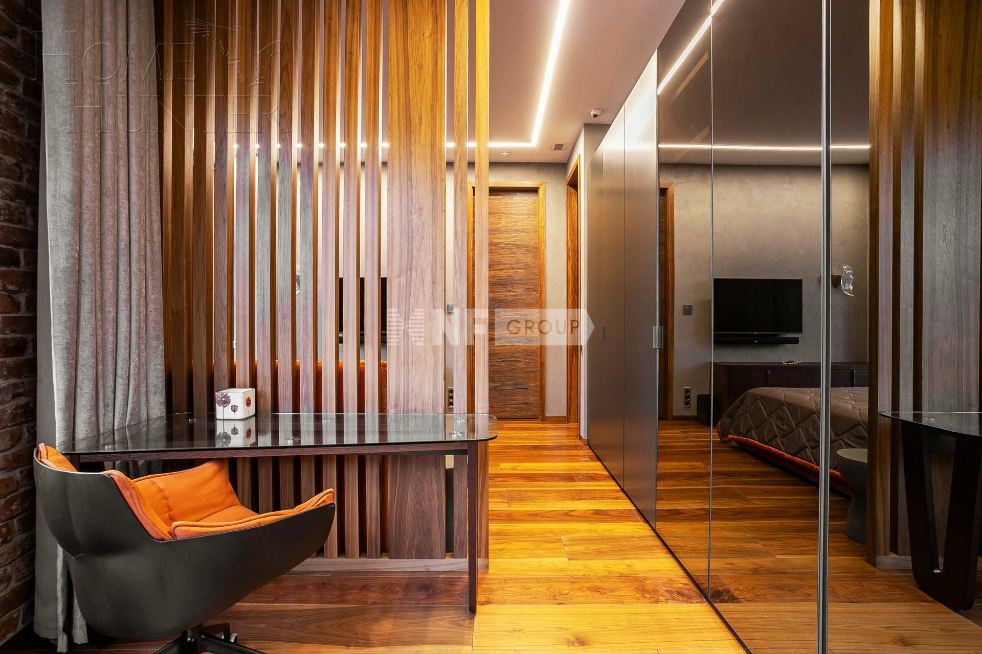 4-КОМН. КВАРТИРА С ОТДЕЛКОЙ 184.1 М² НА 4 ЭТАЖЕ