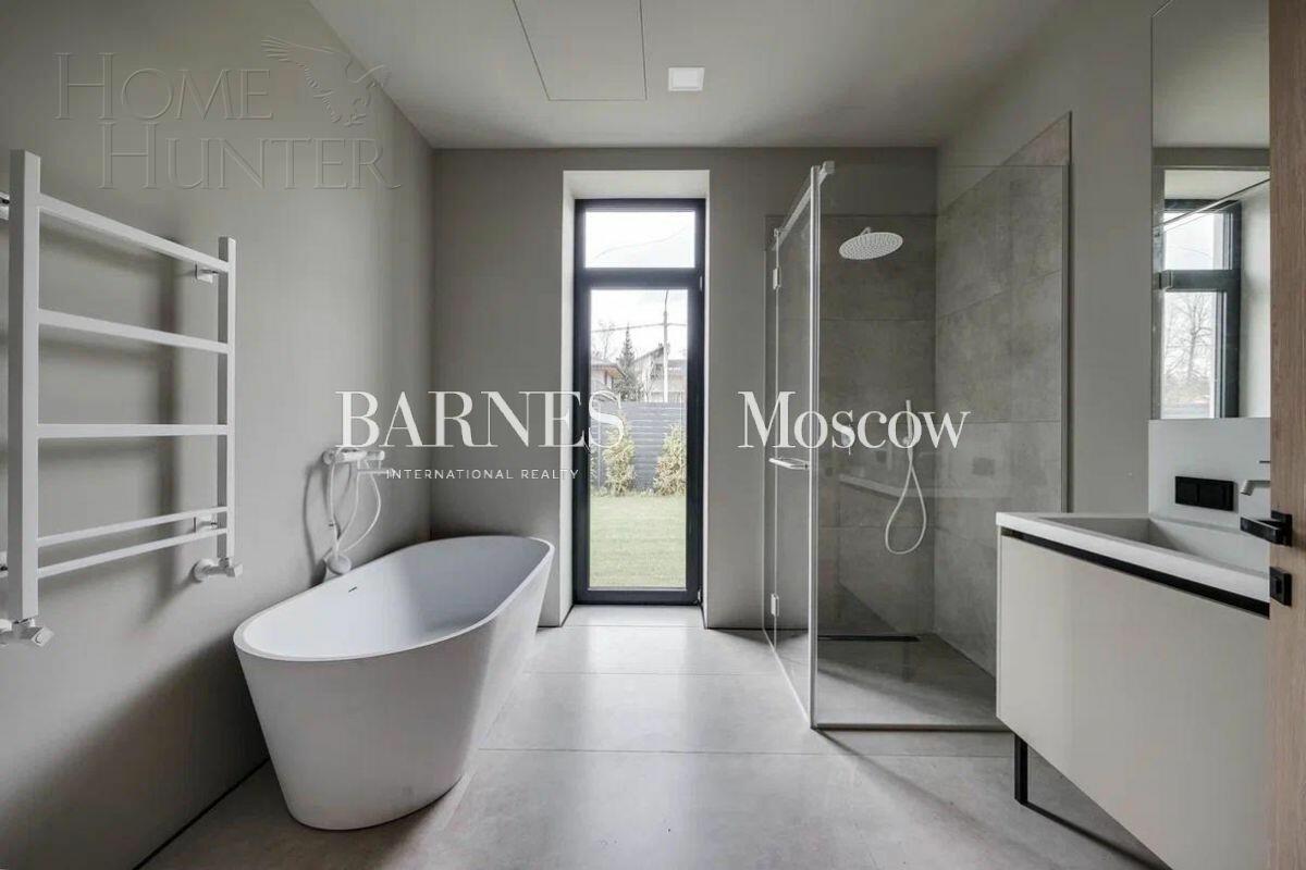 1-этажный коттедж 440 м² с отделкой