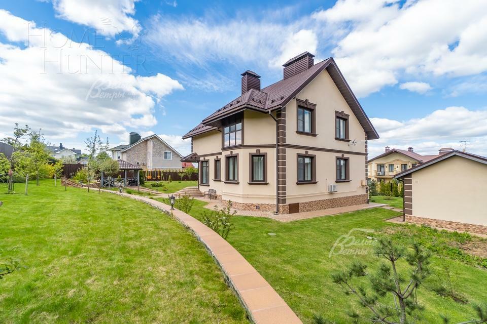 2-этажный коттедж 370 м² с отделкой