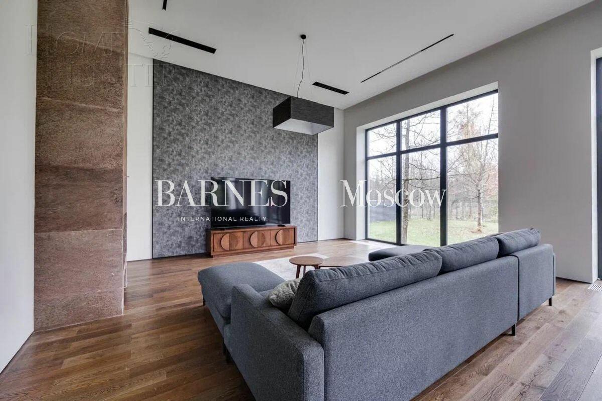 1-этажный коттедж 440 м² с отделкой