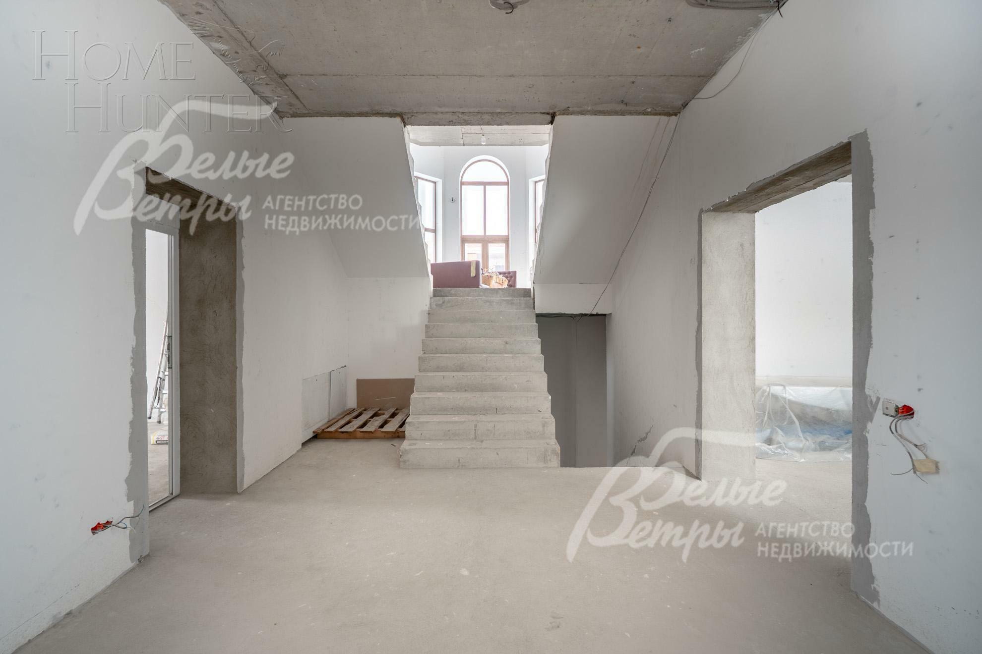 2-этажный коттедж 702 м² без отделки