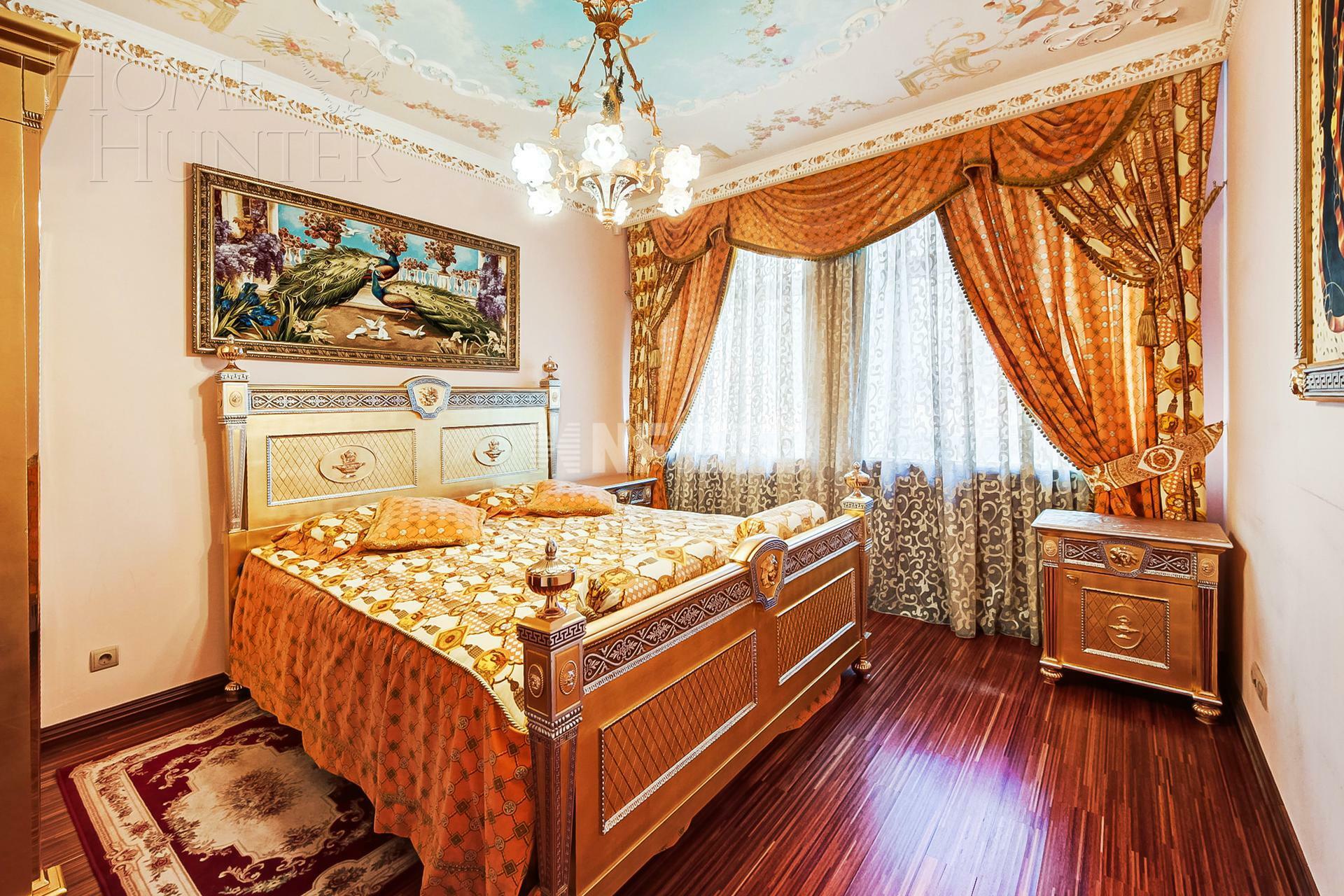 10-КОМН. КВАРТИРА С ОТДЕЛКОЙ 560 М² НА 4 ЭТАЖЕ