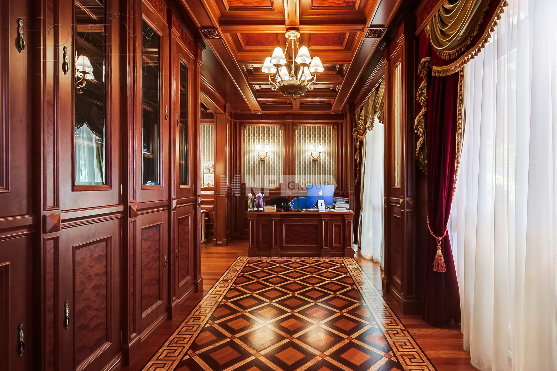 10-КОМН. КВАРТИРА С ОТДЕЛКОЙ 560 М² НА 4 ЭТАЖЕ