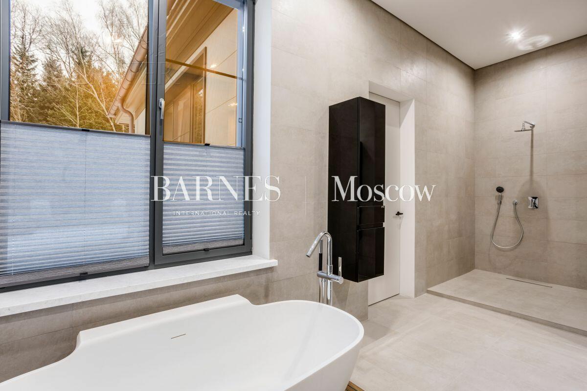 1-этажный коттедж 422 м² с отделкой