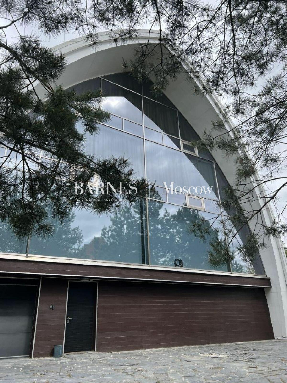 2-этажный коттедж 409.4 м² с отделкой