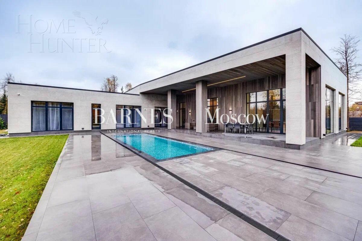 1-этажный коттедж 440 м² с отделкой