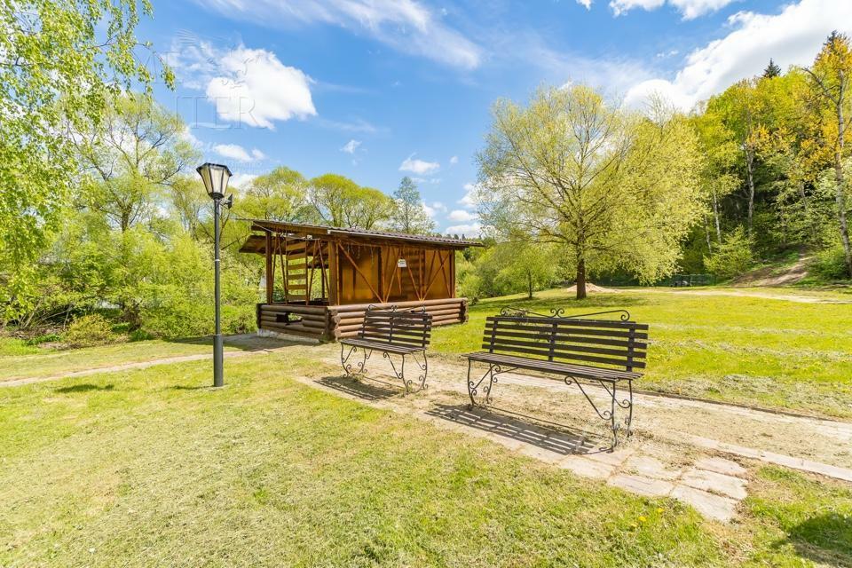 2-этажный коттедж 370 м² с отделкой