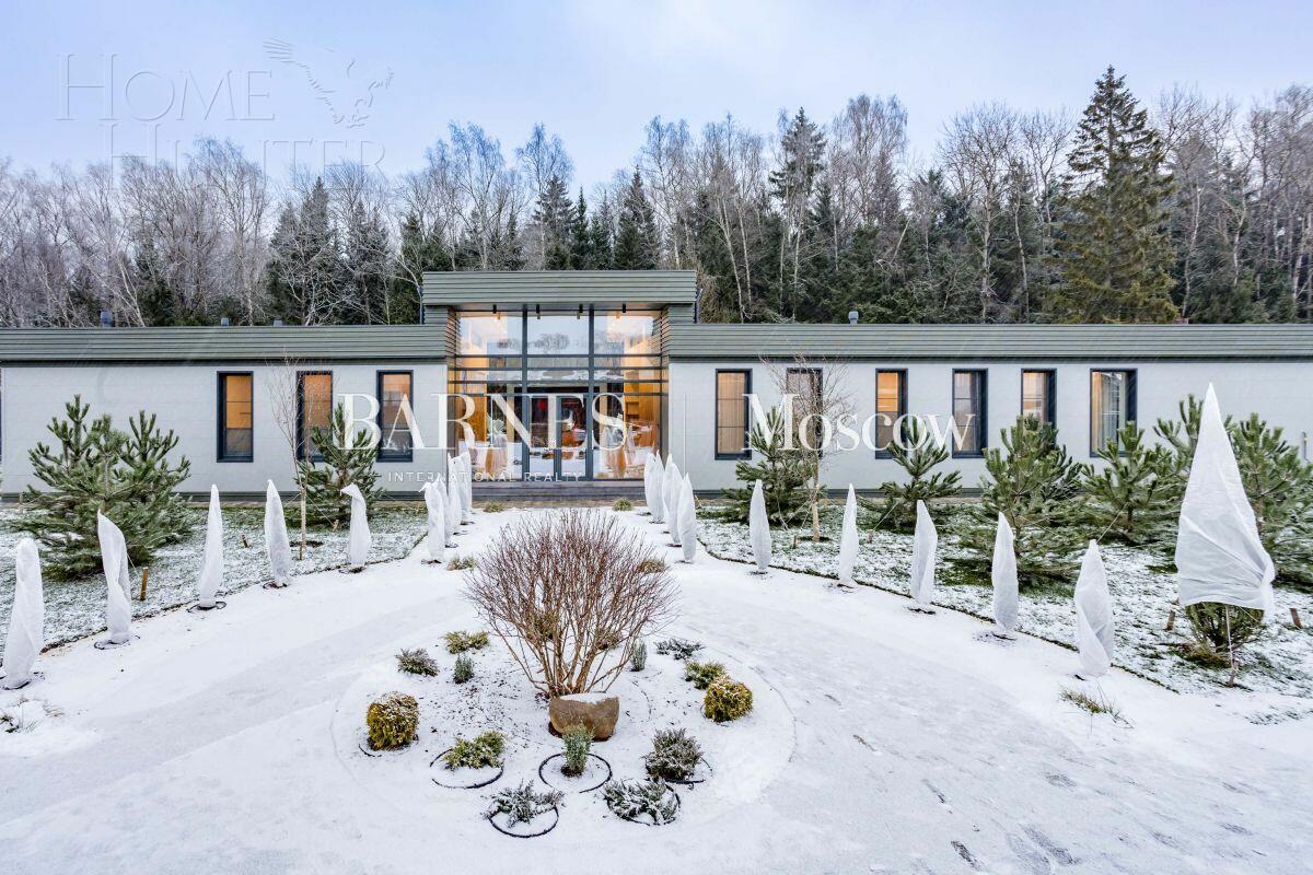 1-этажный коттедж 422 м² с отделкой