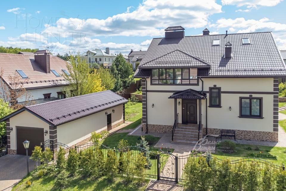 2-этажный коттедж 370 м² с отделкой