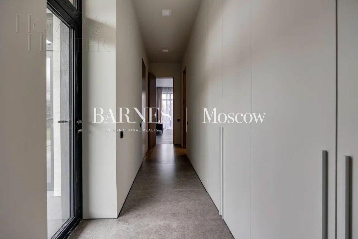 1-этажный коттедж 440 м² с отделкой