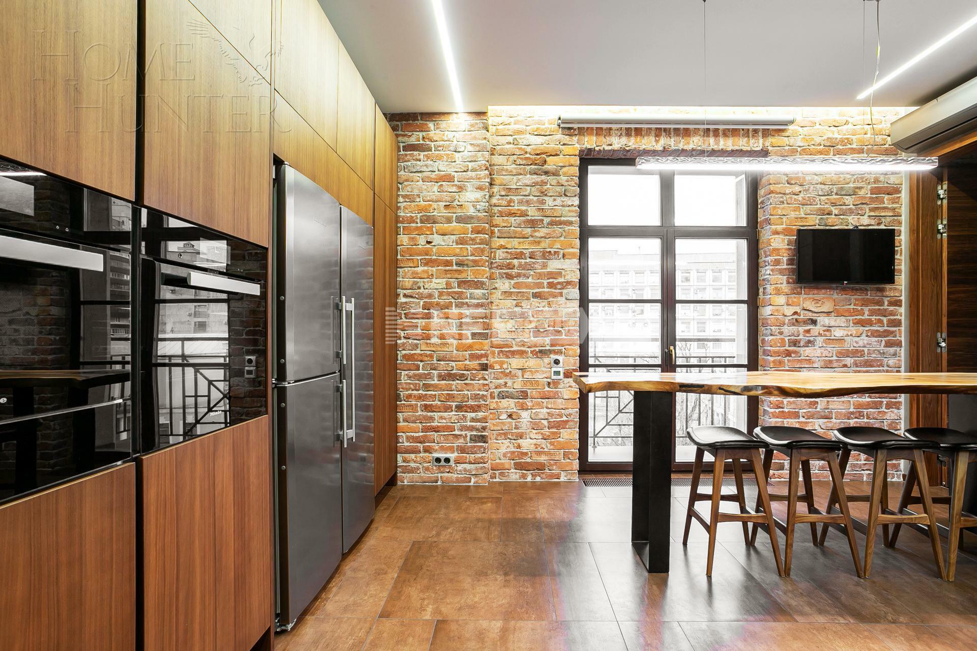 4-КОМН. КВАРТИРА С ОТДЕЛКОЙ 184.1 М² НА 4 ЭТАЖЕ