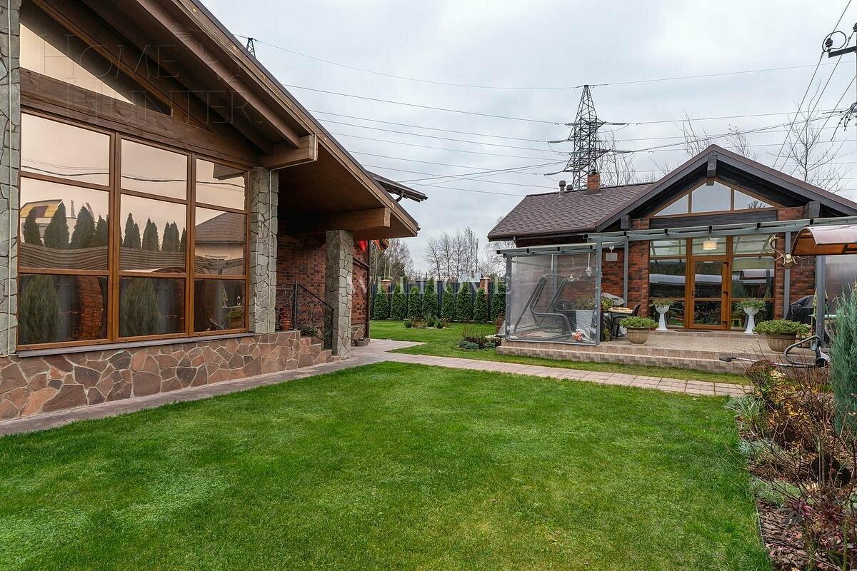 2-этажный коттедж 230 м² с отделкой