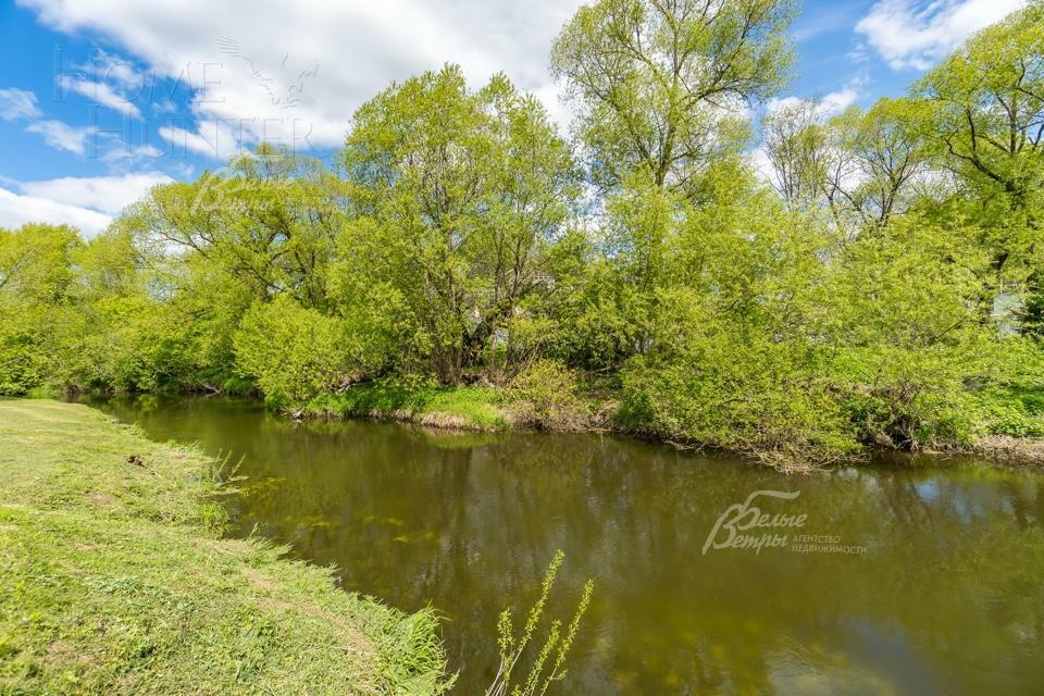 2-этажный коттедж 370 м² с отделкой