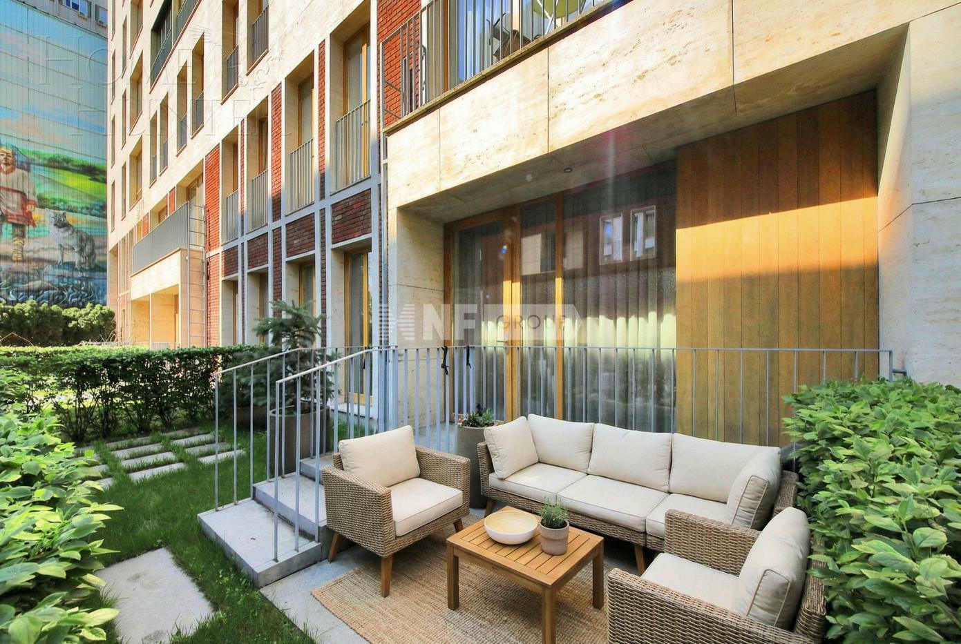 2-УРОВНЕВЫЙ ТАУНХАУС С ОТДЕЛКОЙ 236 М² НА 1 ЭТАЖЕ