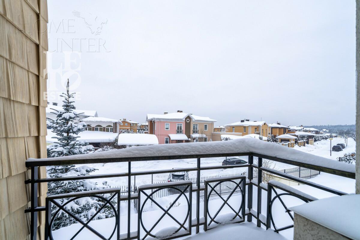 2-этажный таунхаус 209.2 м² с отделкой