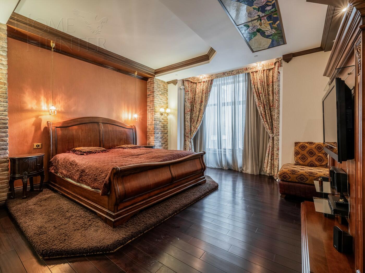 3-КОМН. КВАРТИРА С ОТДЕЛКОЙ 219.5 М² НА 10 ЭТАЖЕ