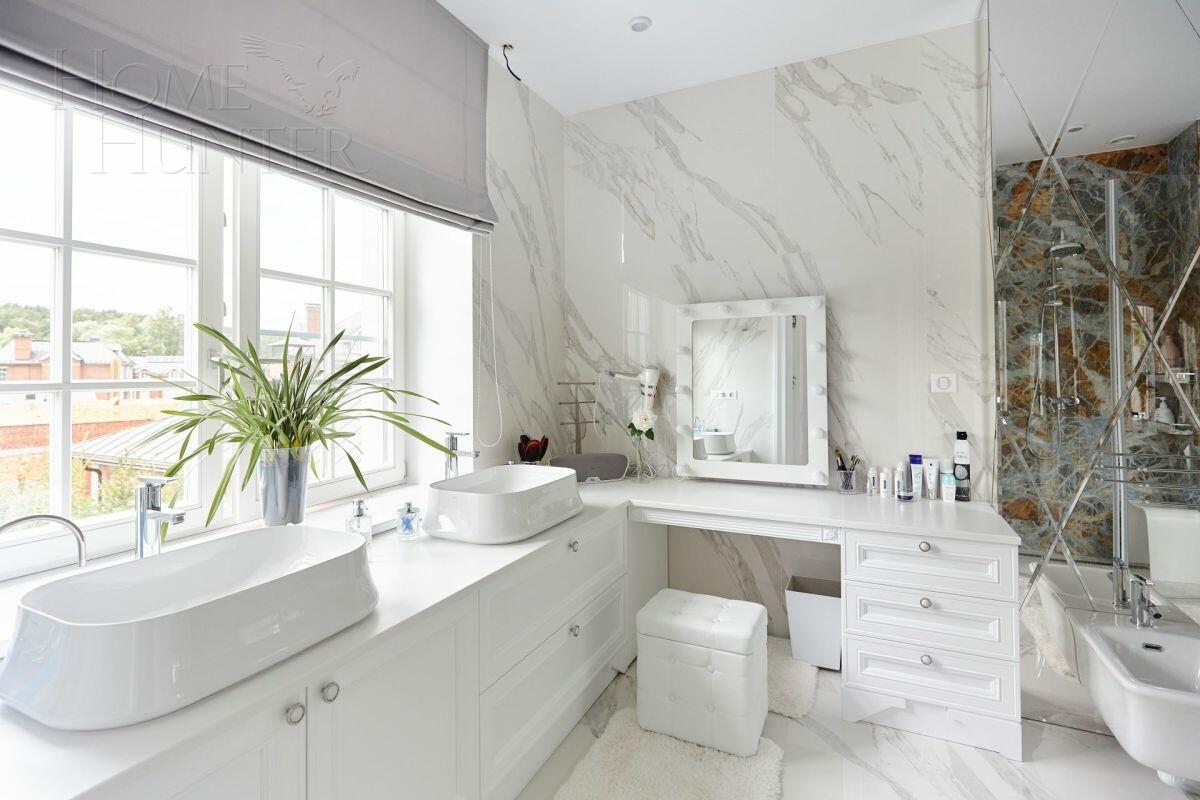 3-этажный коттедж 550 м² с отделкой