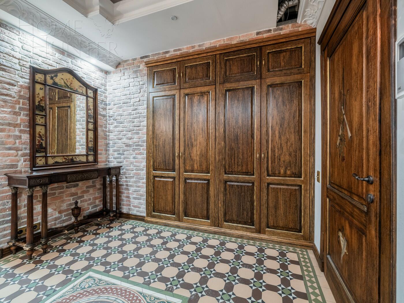 3-КОМН. КВАРТИРА С ОТДЕЛКОЙ 219.5 М² НА 10 ЭТАЖЕ