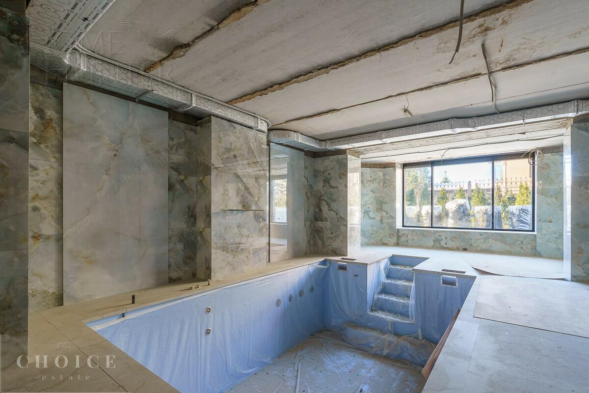 КОТТЕДЖ 650 м² с отделкой