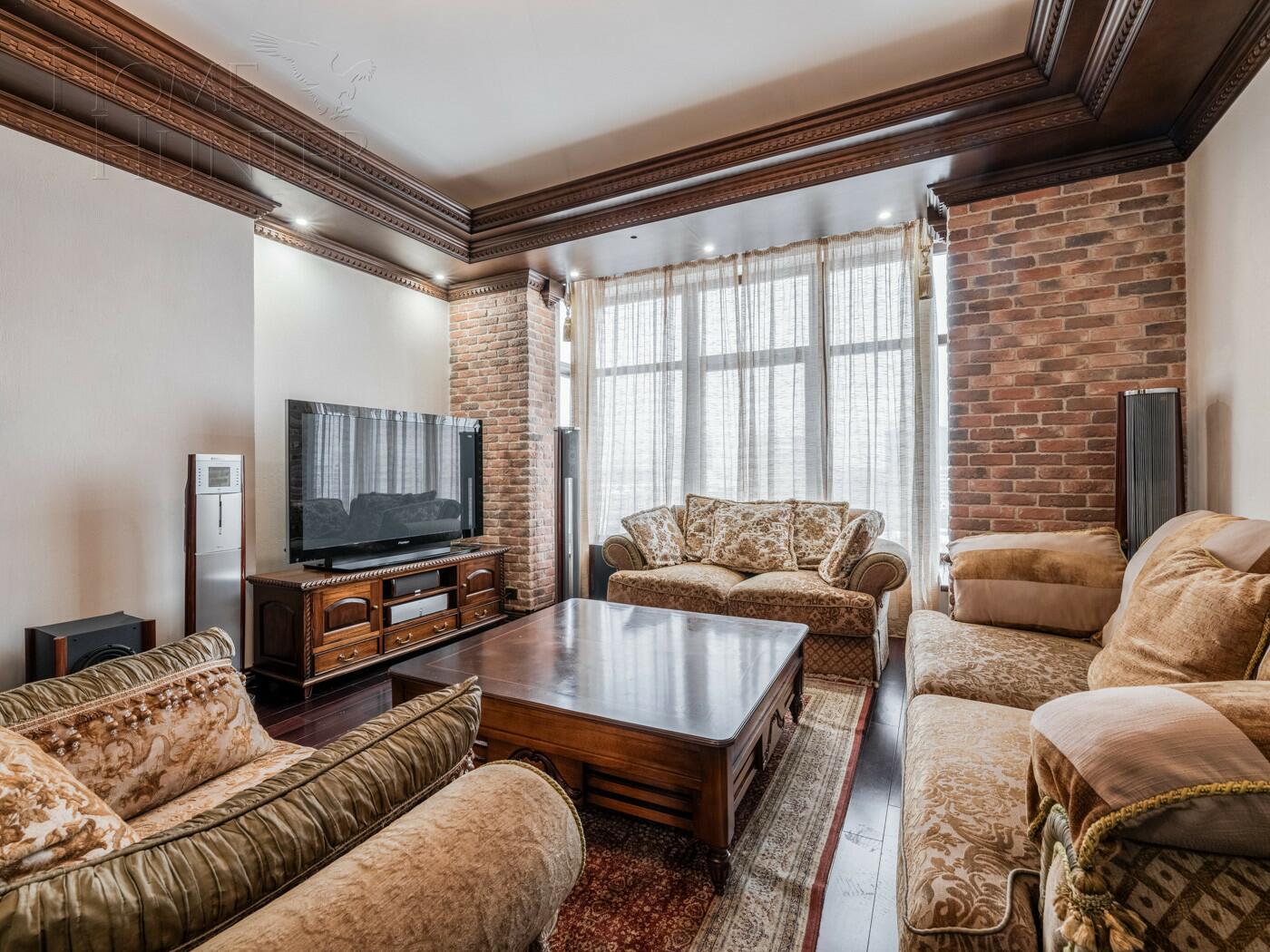 3-КОМН. КВАРТИРА С ОТДЕЛКОЙ 219.5 М² НА 10 ЭТАЖЕ