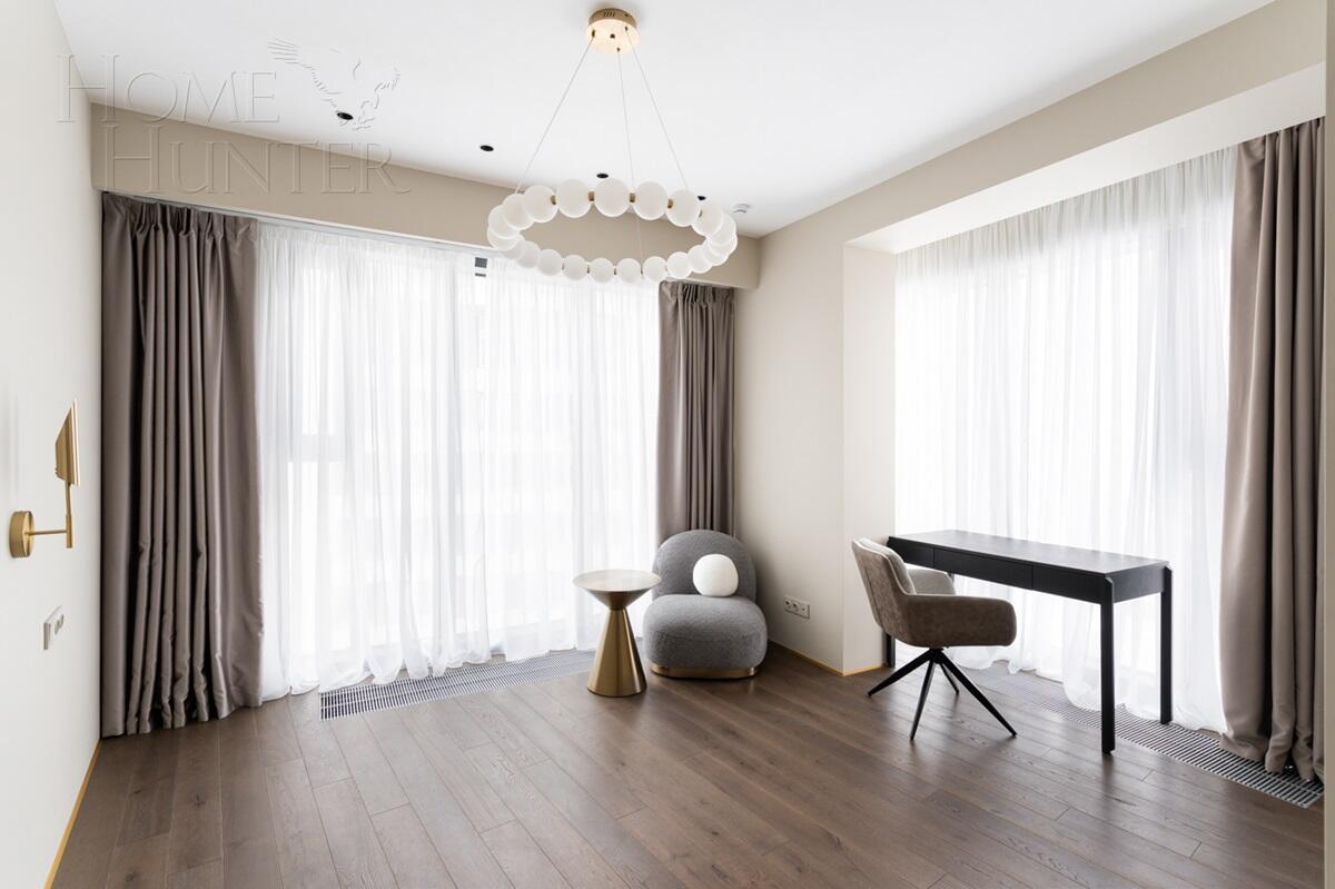 5-КОМН. КВАРТИРА С ОТДЕЛКОЙ 151 М² НА 19 ЭТАЖЕ