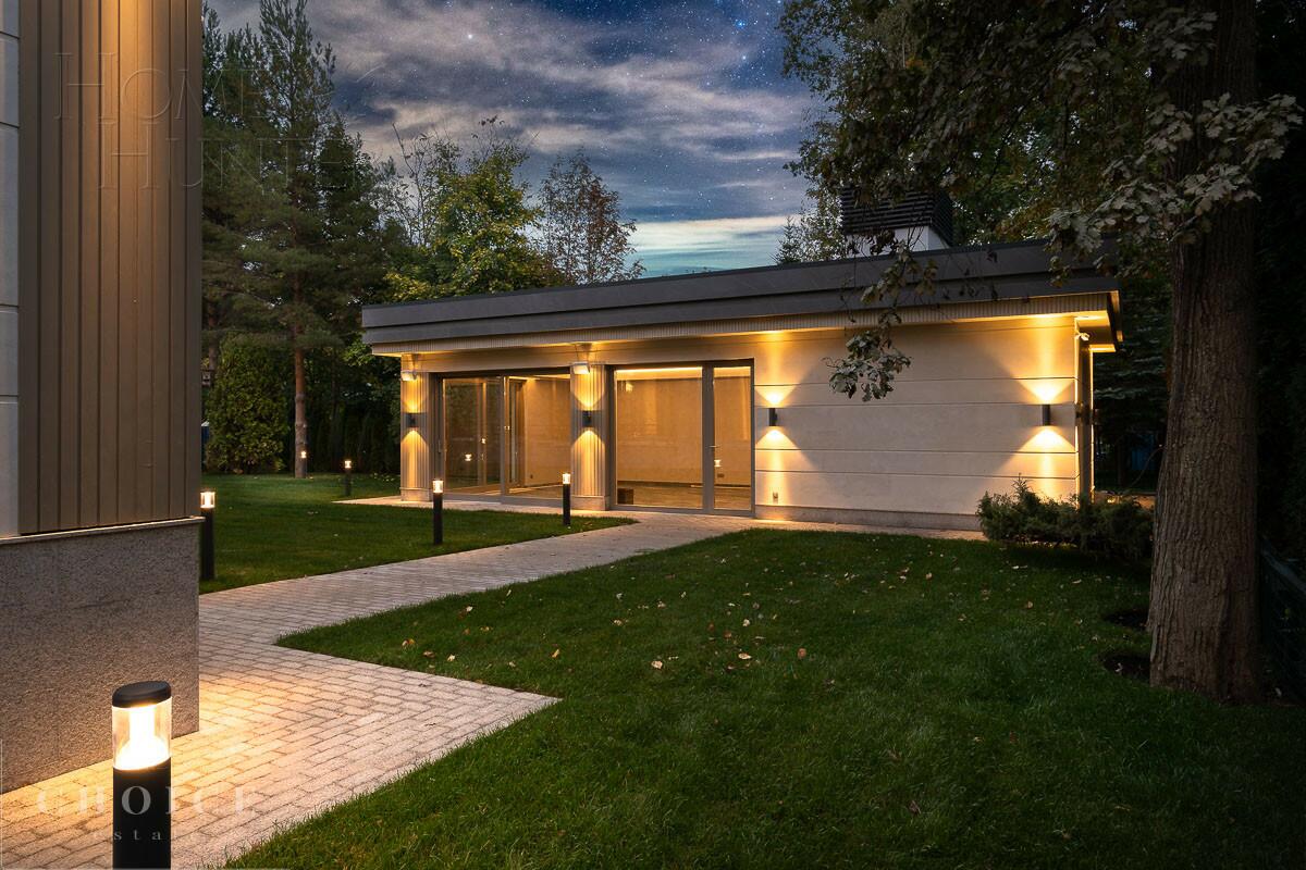 2-этажный коттедж 1 350 м² с отделкой