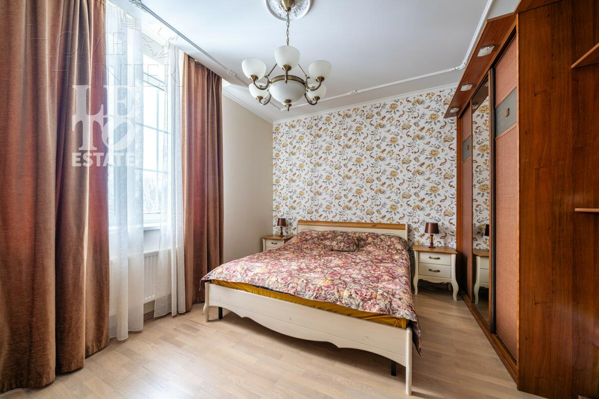 2-этажный таунхаус 209.2 м² с отделкой