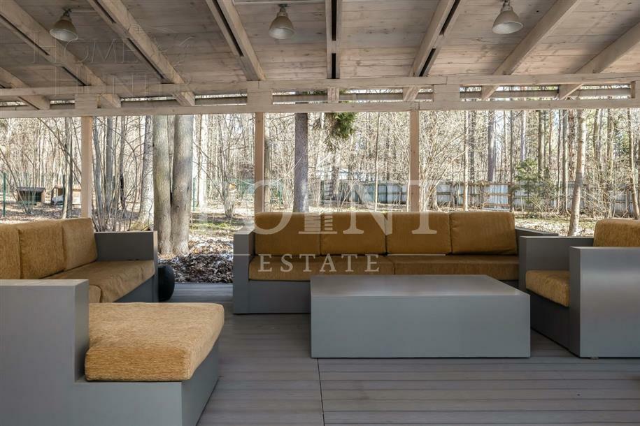 2-этажный коттедж 450 м² с отделкой