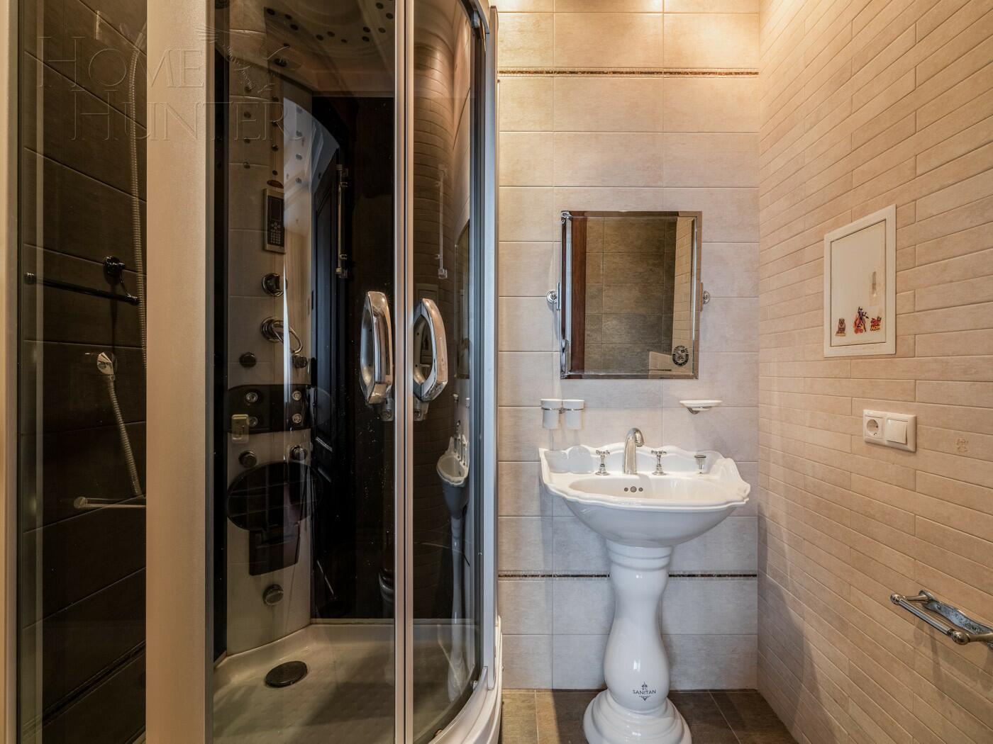 3-КОМН. КВАРТИРА С ОТДЕЛКОЙ 219.5 М² НА 10 ЭТАЖЕ