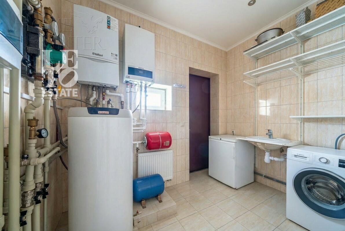 2-этажный таунхаус 209.2 м² с отделкой