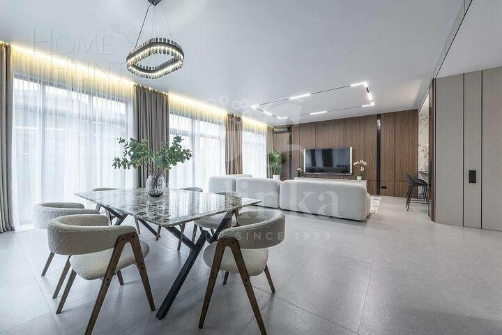 2-этажный коттедж 303 м² с отделкой