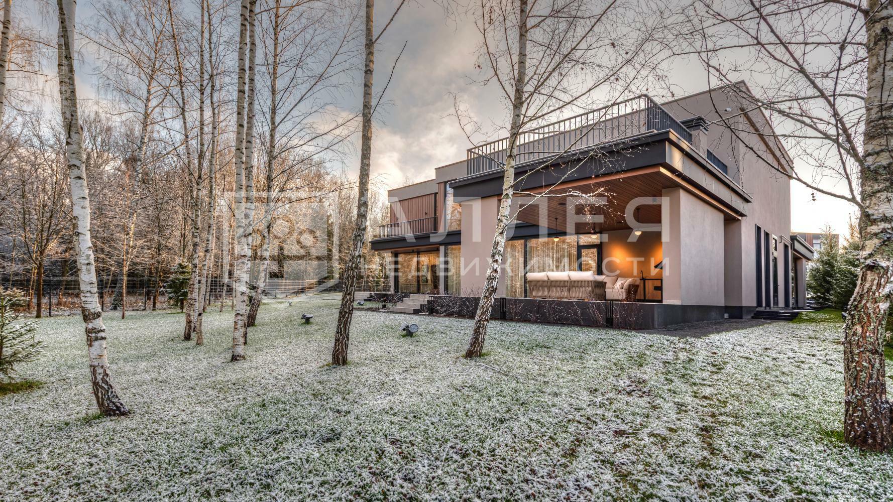 2-этажный коттедж 627.5 м² с отделкой