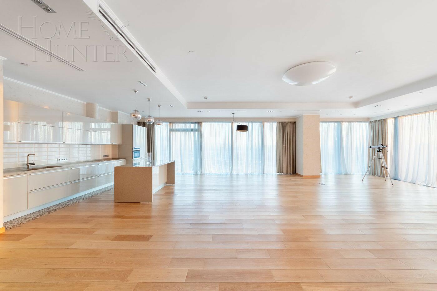 3-КОМН. АПАРТАМЕНТЫ С ОТДЕЛКОЙ 223 М² НА 36 ЭТАЖЕ