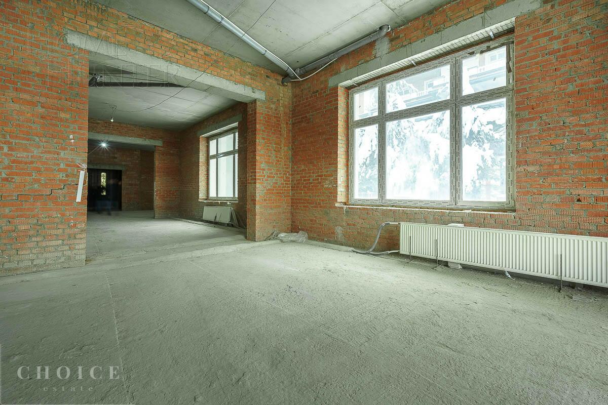 2-этажный таунхаус 940 м² без отделки