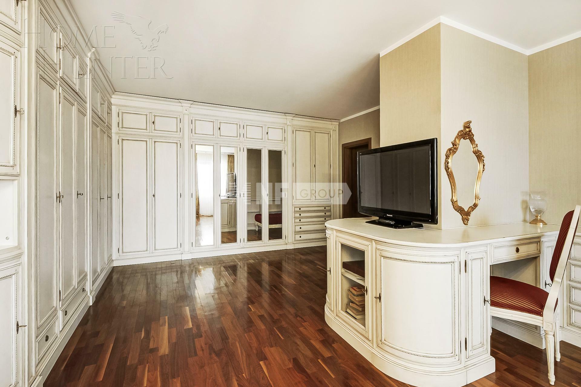 5-КОМН. ПЕНТХАУС С ОТДЕЛКОЙ 326 М² НА 17 ЭТАЖЕ